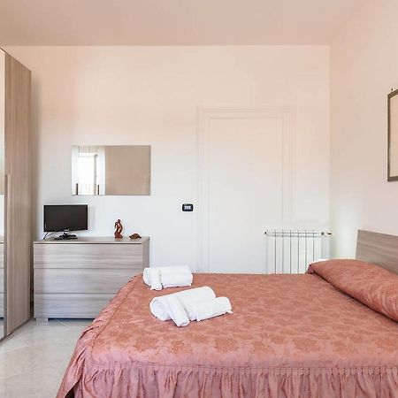 L'Opera Apartments Roma Esterno foto