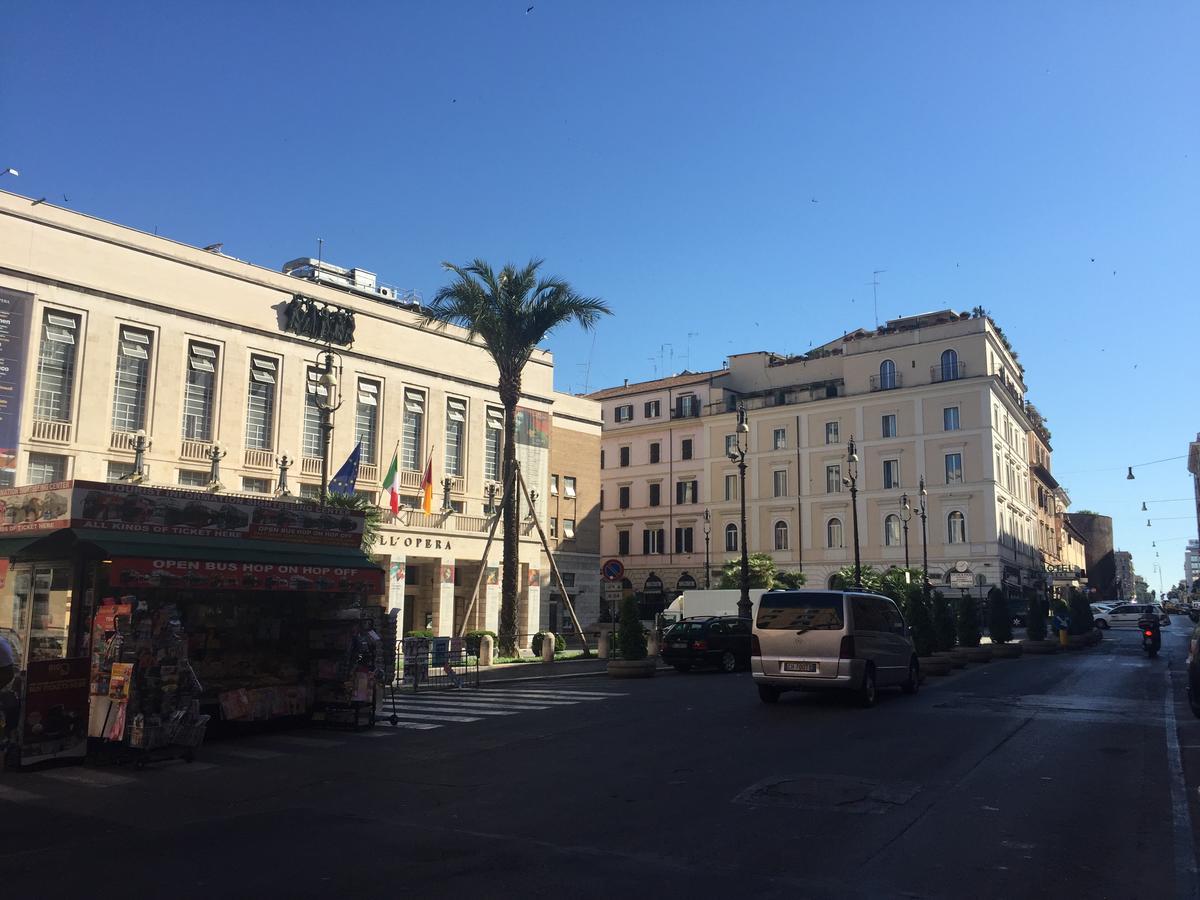 L'Opera Apartments Roma Esterno foto